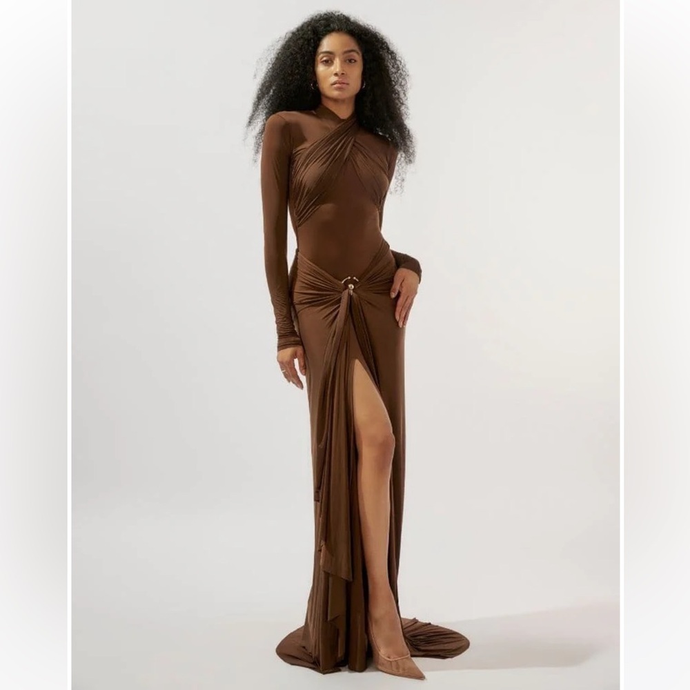 Deme by Garbriella JUNE CHOCOLATE BROWN FITTED MAXI DRESS